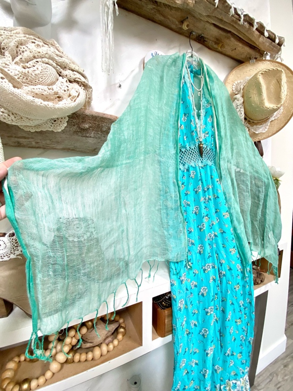 Dreamy Aqua LINEN scarf/wrap w resort vacay beach ocean vibe - Picture 8 of 15